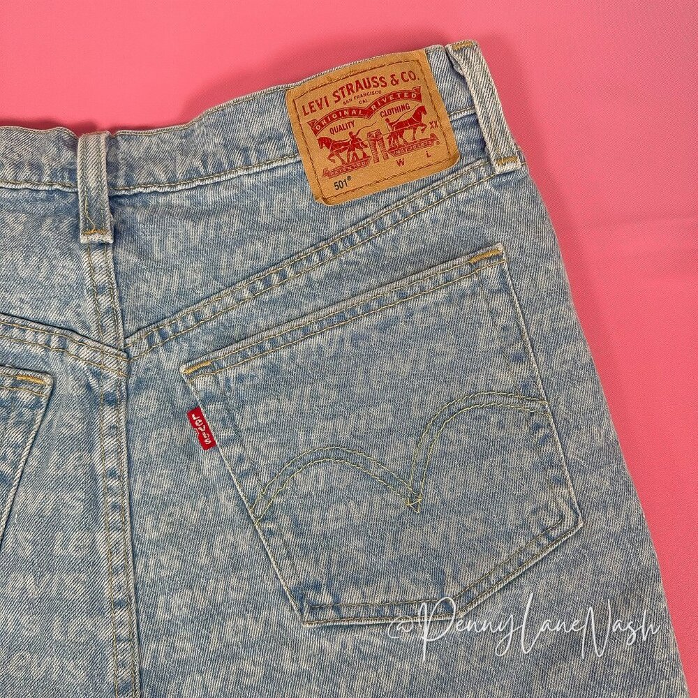 Levi's 501 High Rise Repeat Tango Jean Shorts Size 29 - Picture 11 of 12